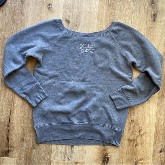 Barre Hair Don’t Care Script Slouchy Sweatshirt. Designed by Sculpt Barre - Picture 5 of 10